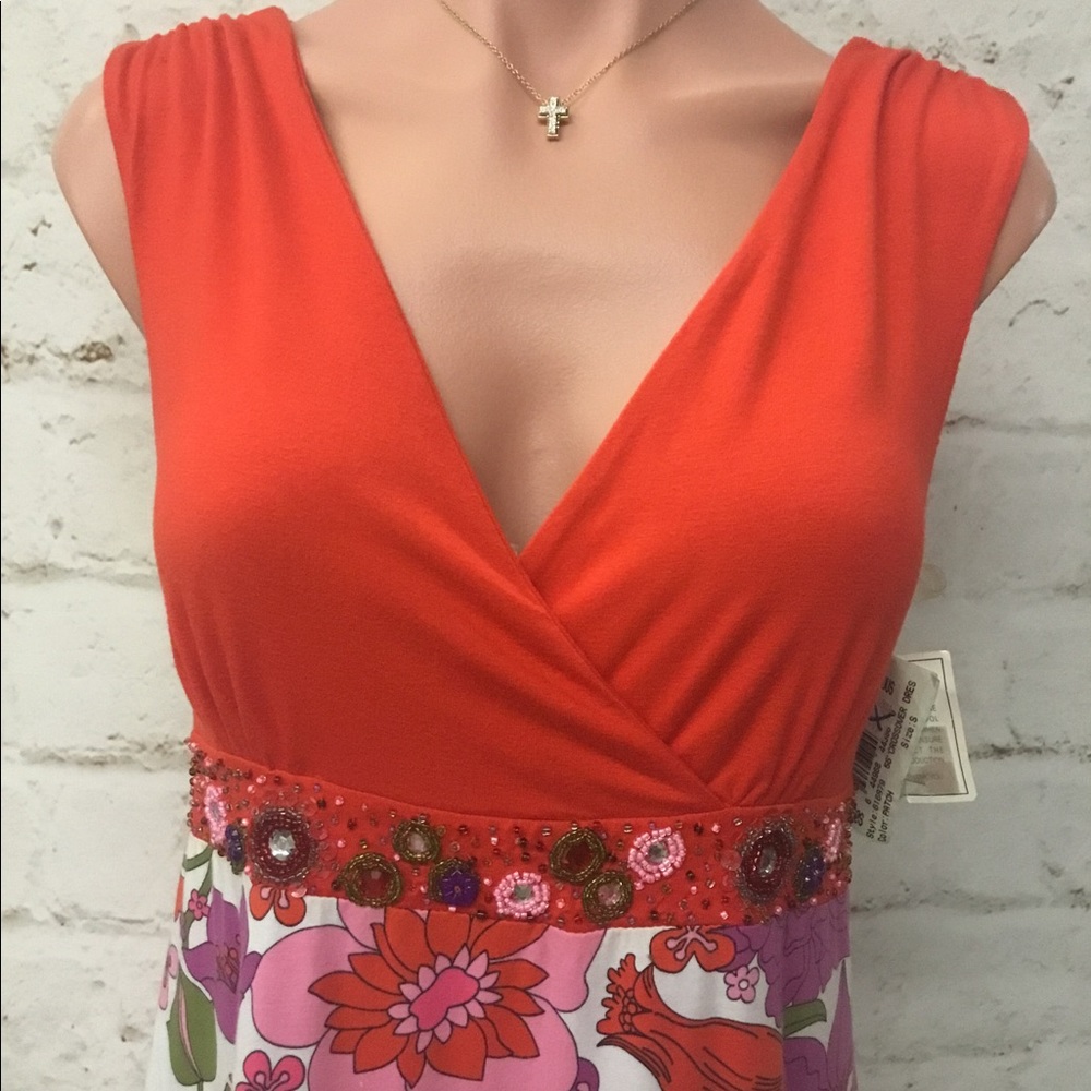 Dress - Picture 3 of 8